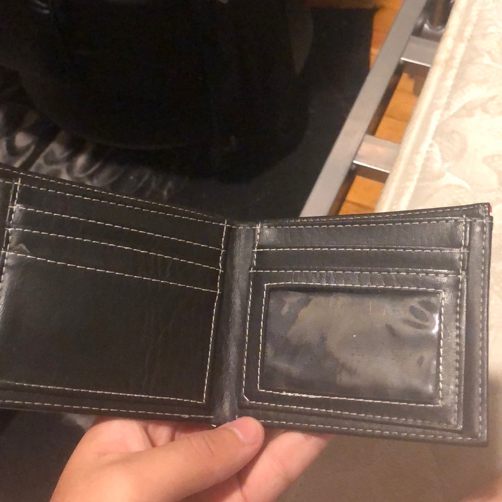 Wallet - Picture 4 of 4